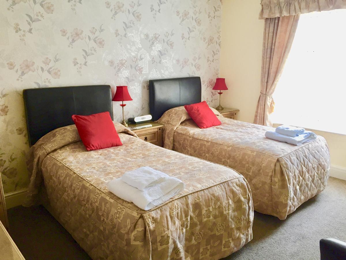 The Northdale Hotel Ltd Скегнесс Екстер'єр фото